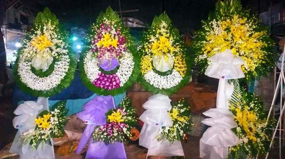 Vòng hoa tang lễ tại Sóc Trăng